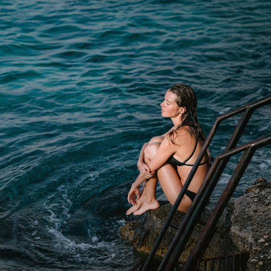 Tri Top - Still Black Solid