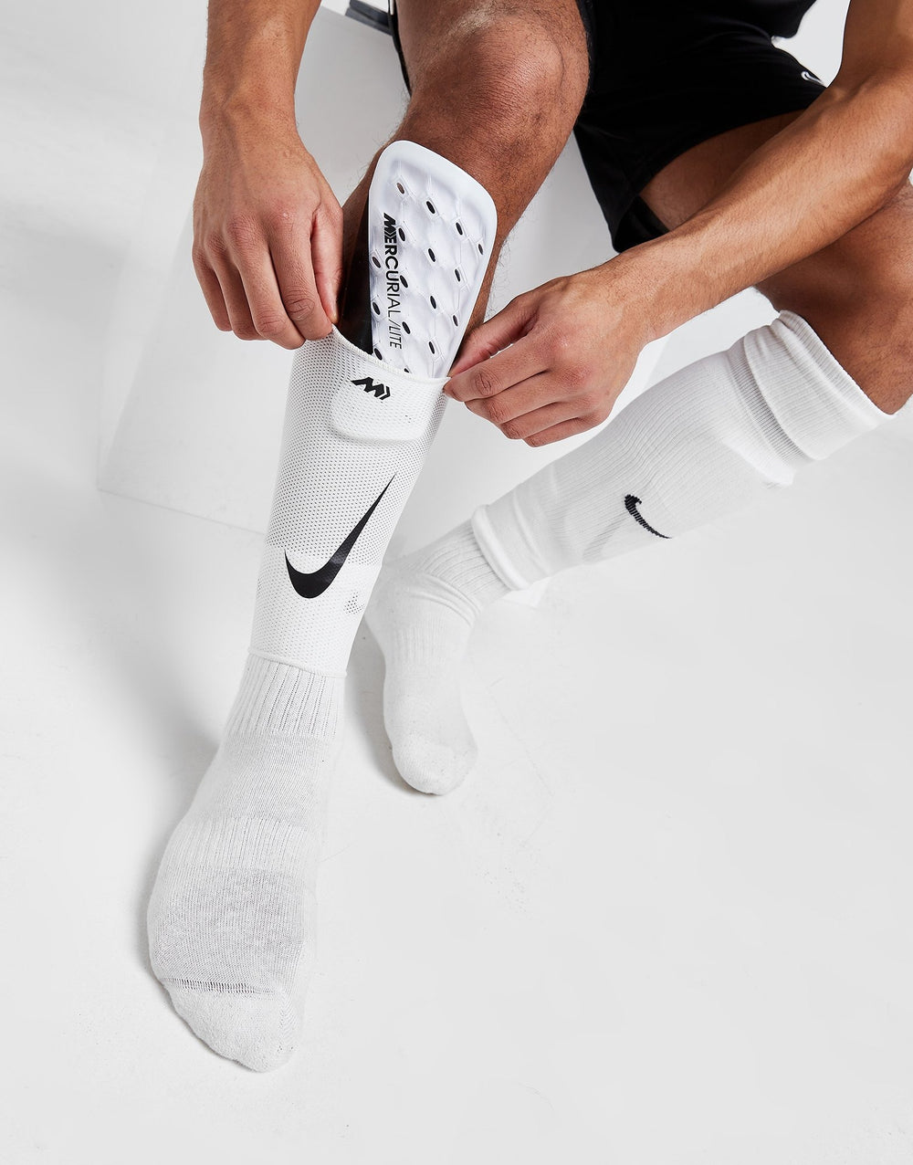 NIKE - Mercurial Lite - Shin guards