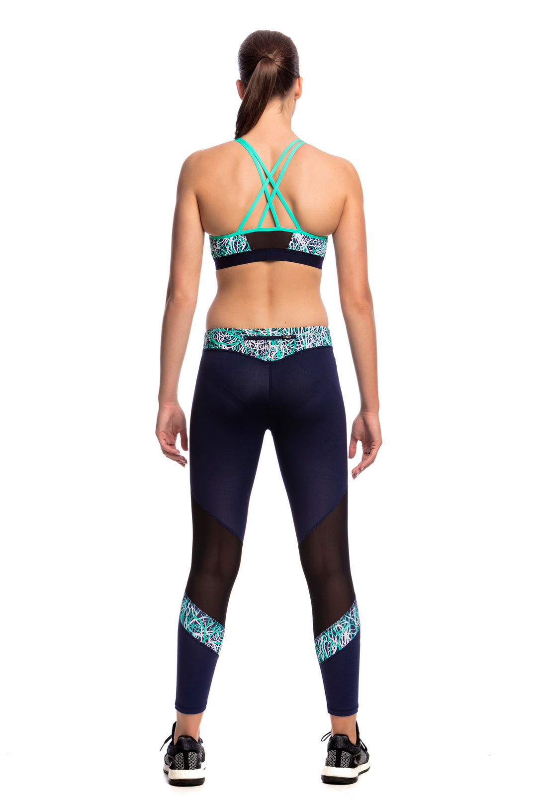 Ladies Meshed Up 7/8 Tight- A Bit Vane